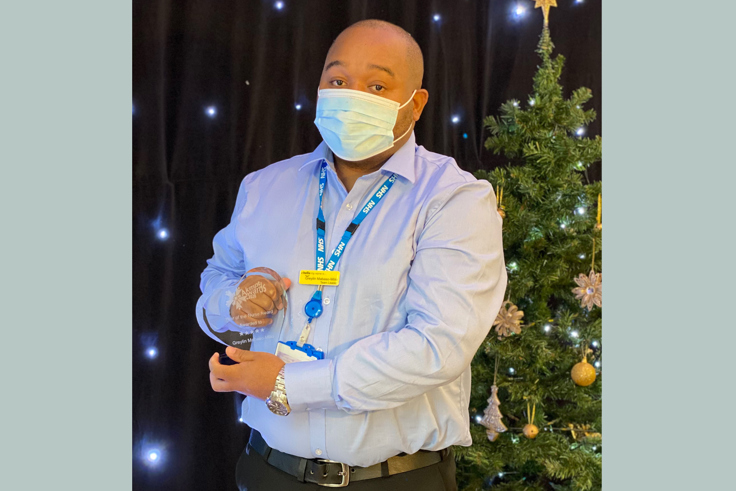 Greylin Mabaso Mlilo with award Greylin Mabaso Mlilo with award