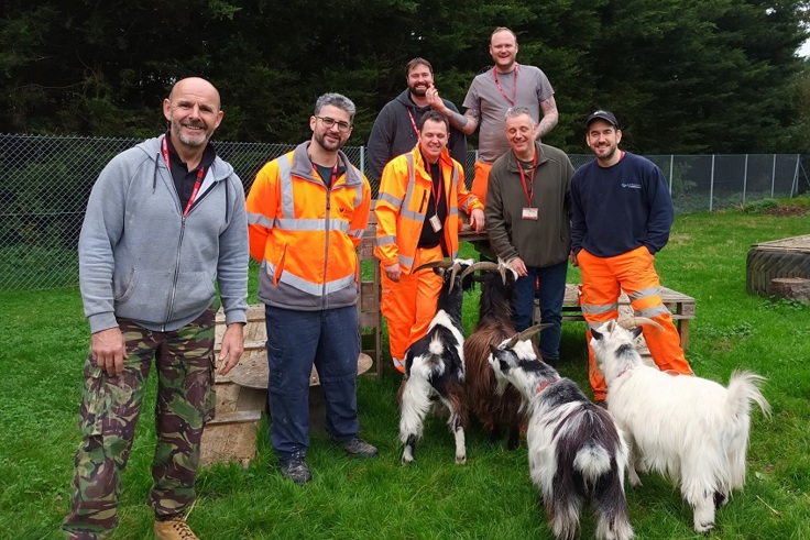 Supporting image: Group and corporate volunteering Supporting image: Group and corporate volunteering